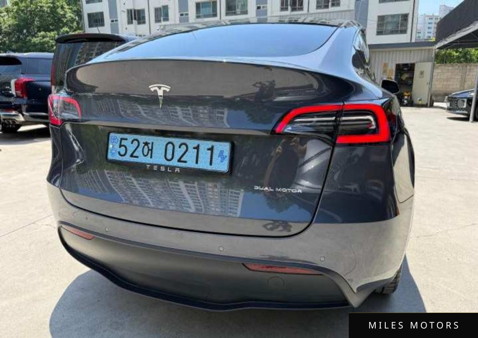 Tesla Model Y 2022 — миниатюра 3