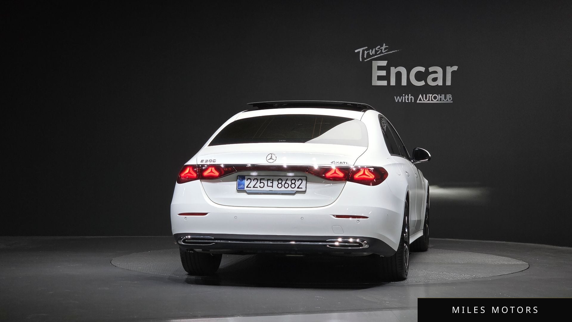Mercedes-Benz E-Class W214 2025 — миниатюра 4