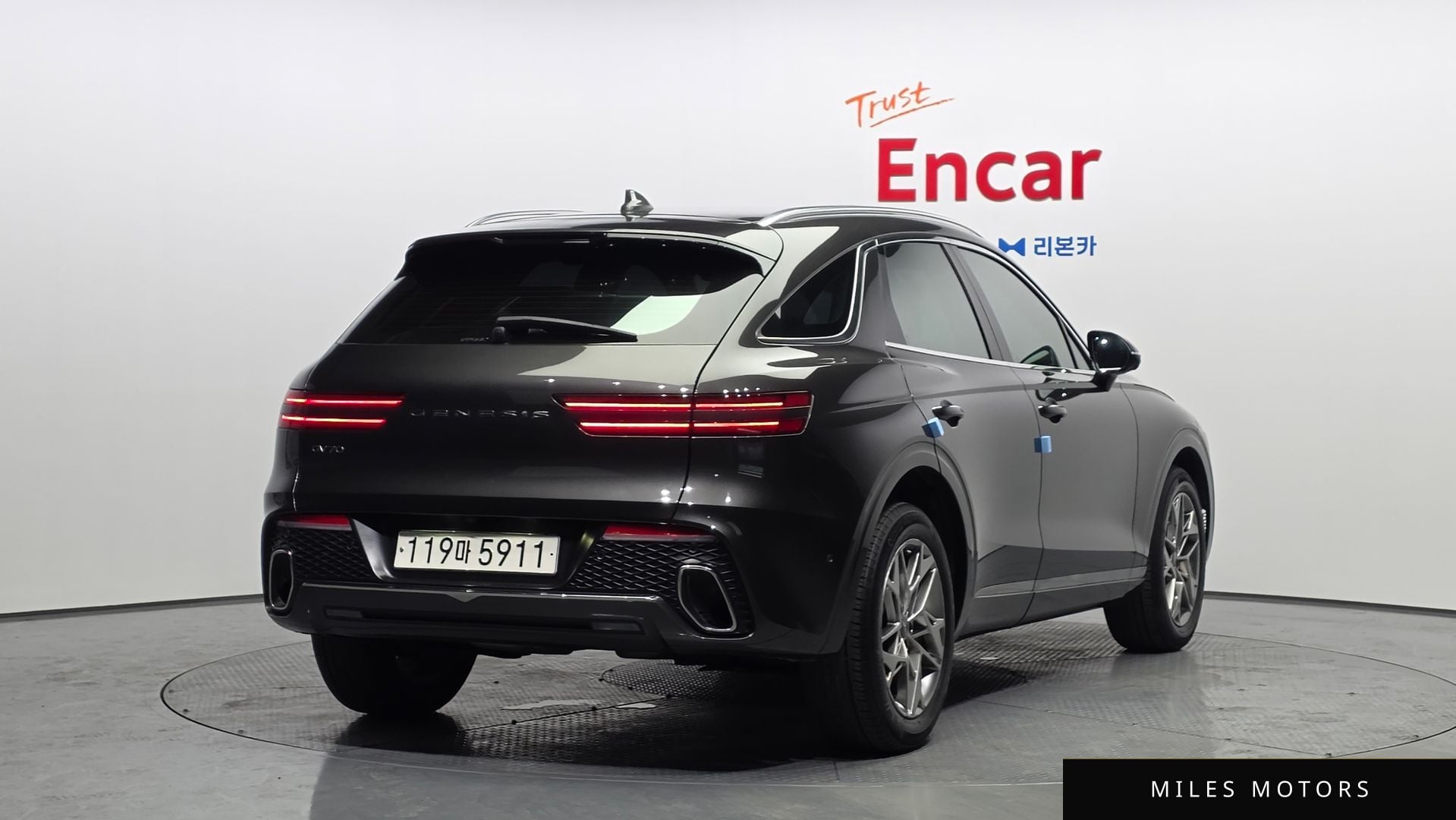 Genesis GV70 2023 — миниатюра 2