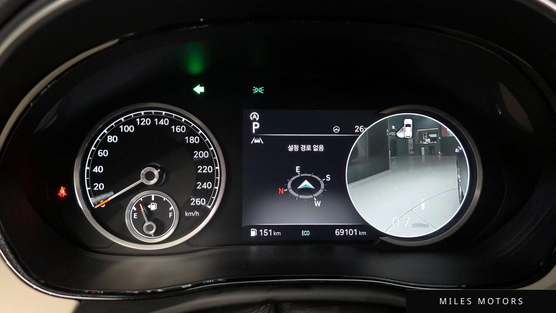 Genesis GV70 2023 — миниатюра 11