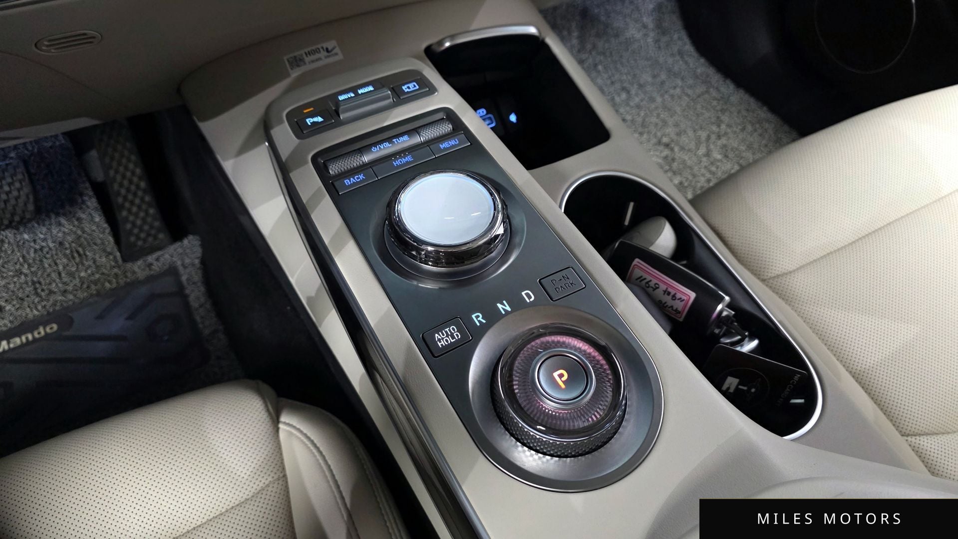 Genesis GV70 2023 — миниатюра 12
