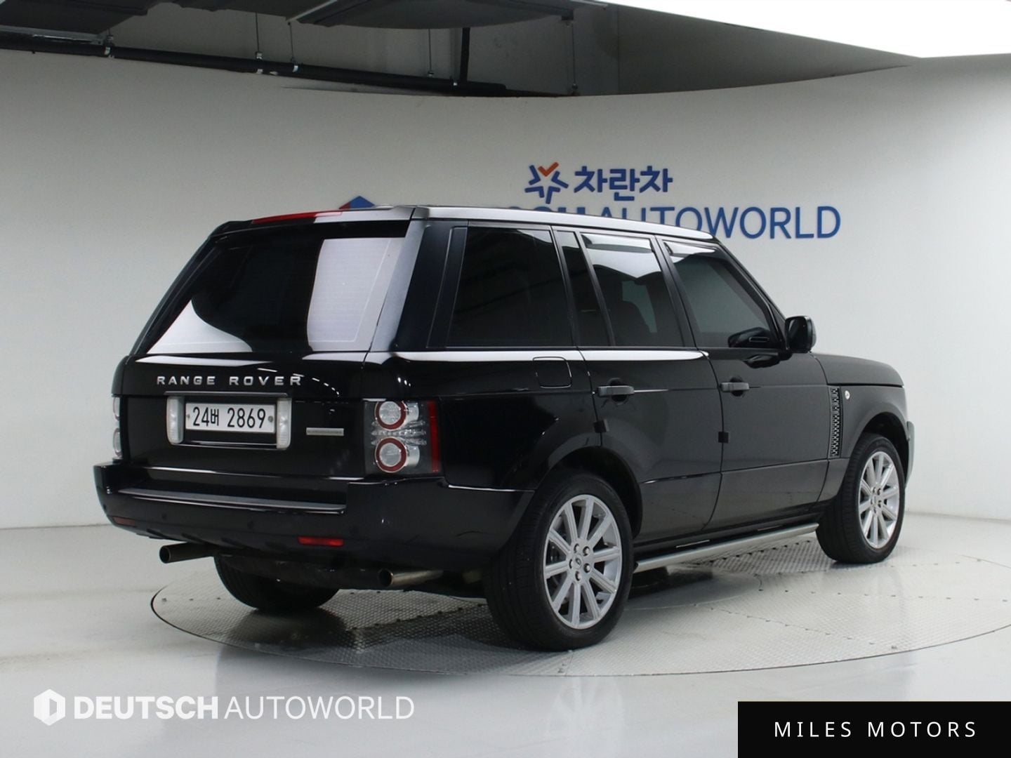 Land Rover Range Rover 2010 — миниатюра 2