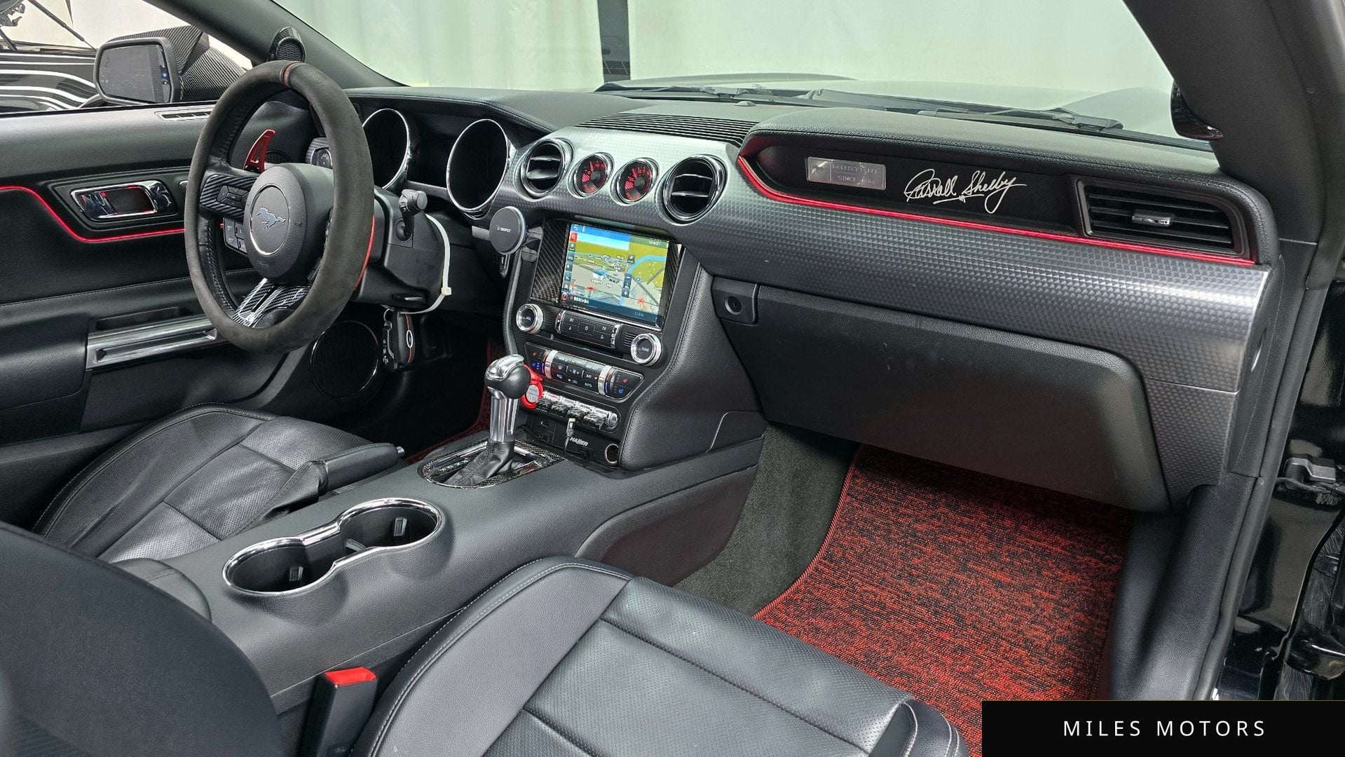Ford Mustang 2017 — миниатюра 7