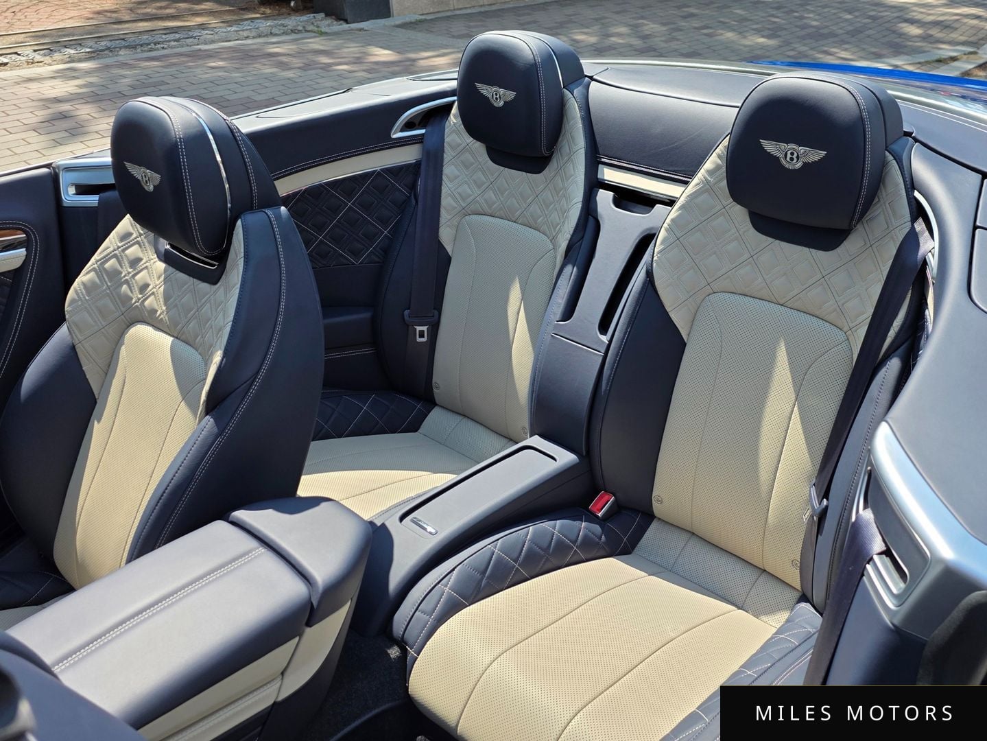 Bentley Continental GT 2019 — миниатюра 11
