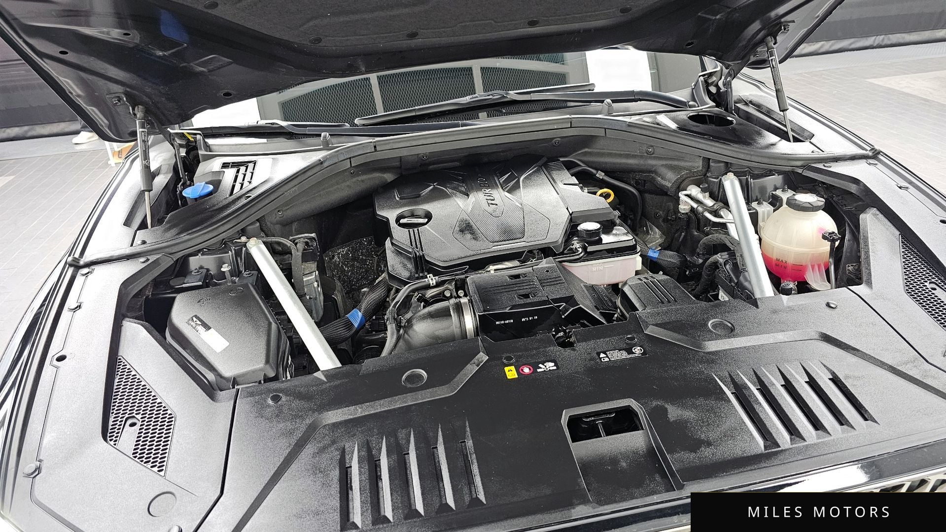 Genesis GV70 2022 — миниатюра 6