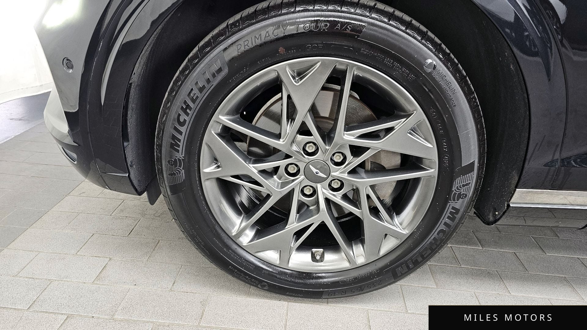 Genesis GV70 2022 — миниатюра 7