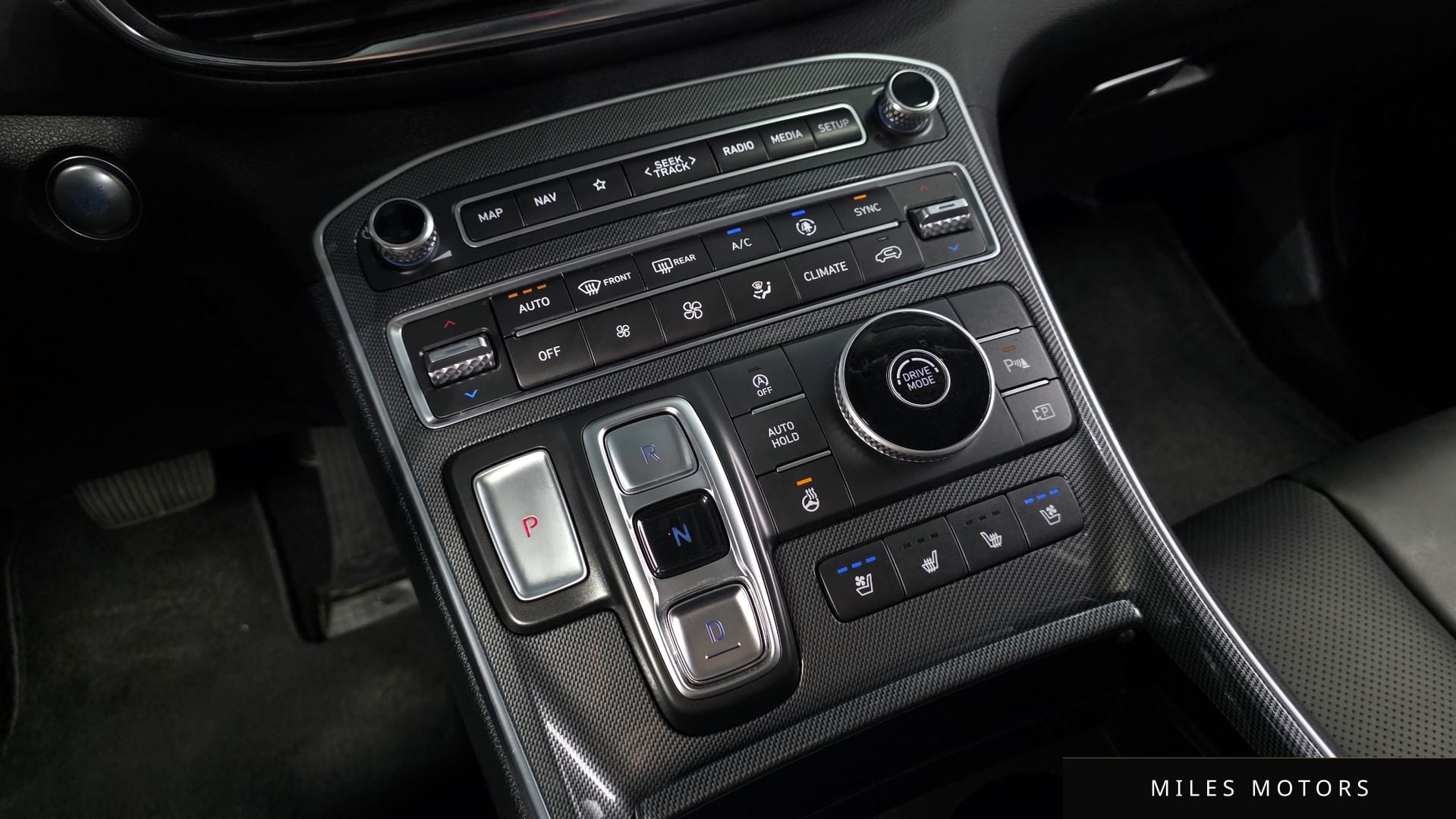 Hyundai Santafe 2023 — миниатюра 12