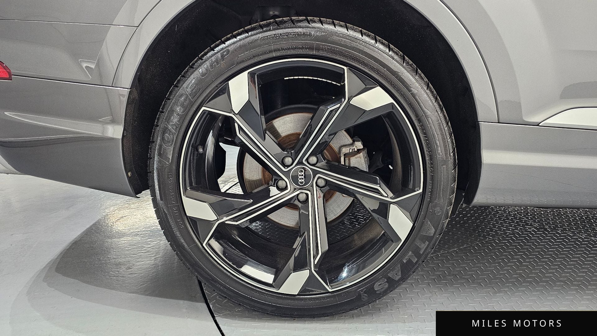 Audi Q7 (4M) 2019 — миниатюра 5