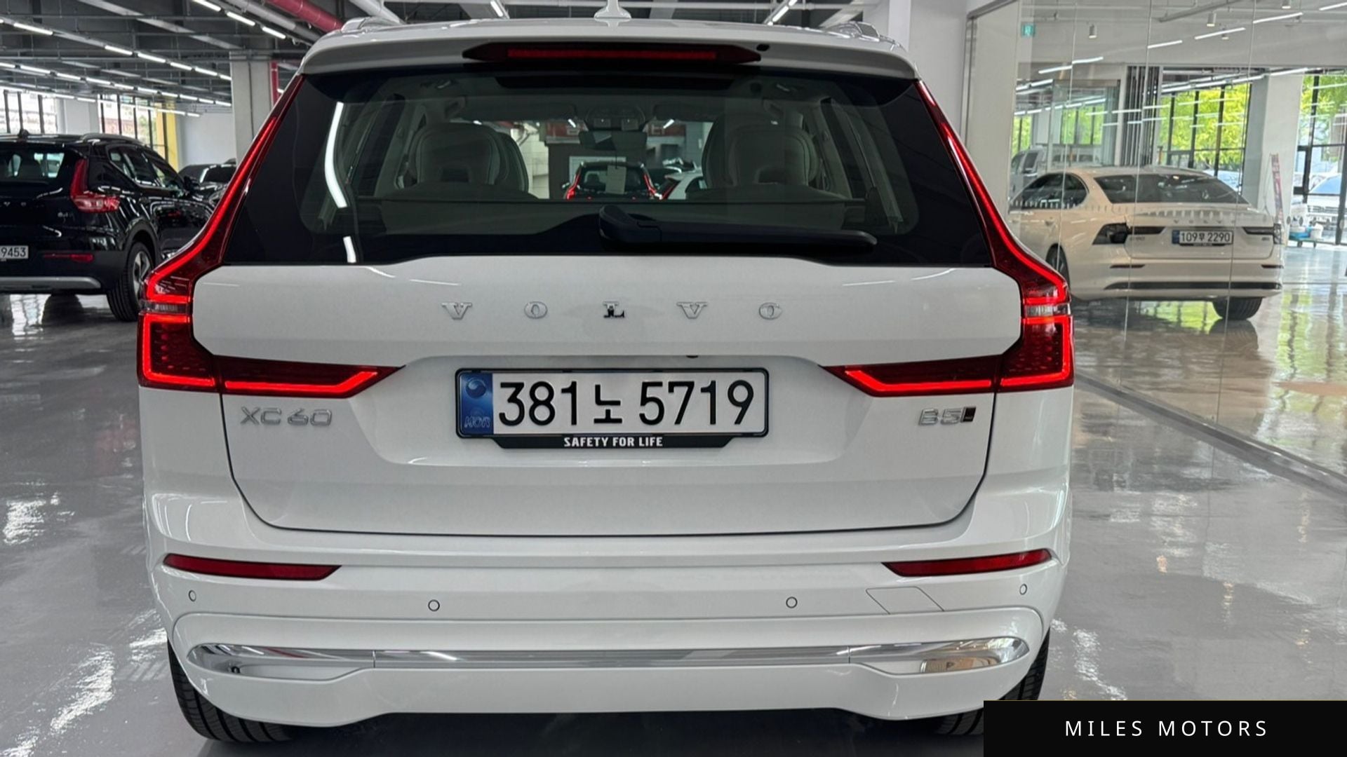 Volvo XC60 2026 — миниатюра 4