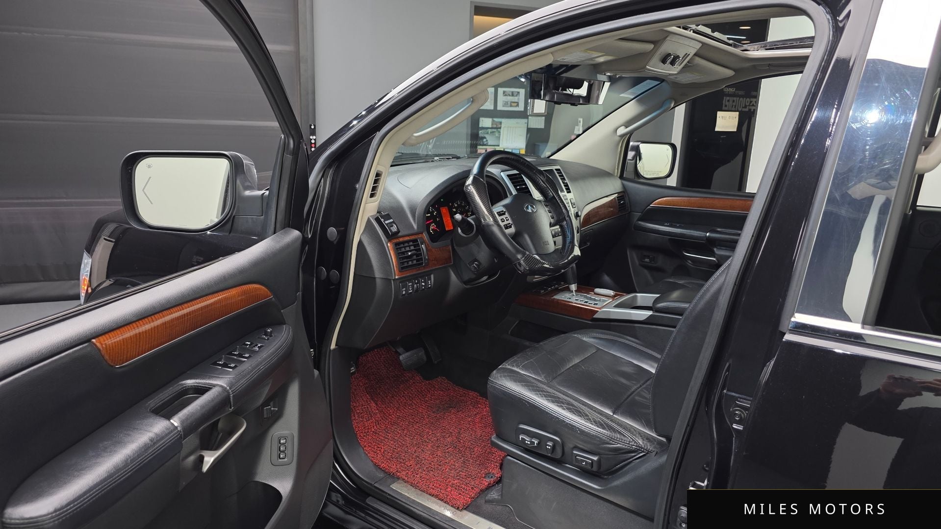 Infiniti QX56 2008 — миниатюра 10