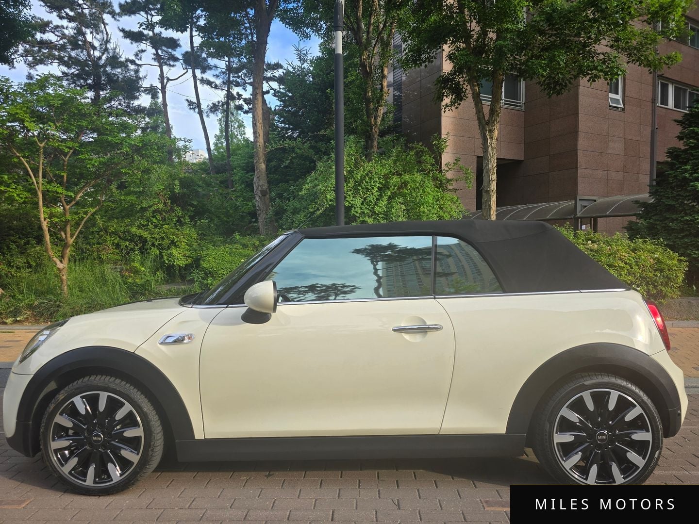 MINI Cooper Convertible 2019 — миниатюра 4