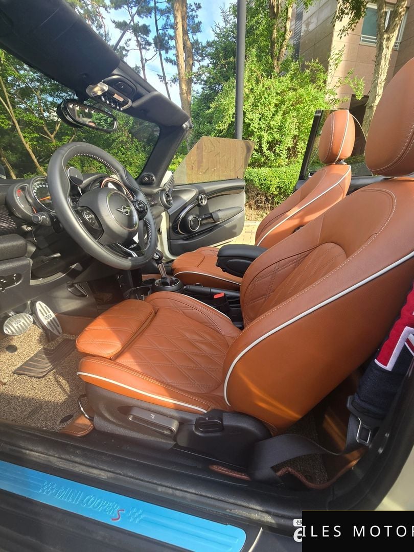 MINI Cooper Convertible 2019 — миниатюра 11
