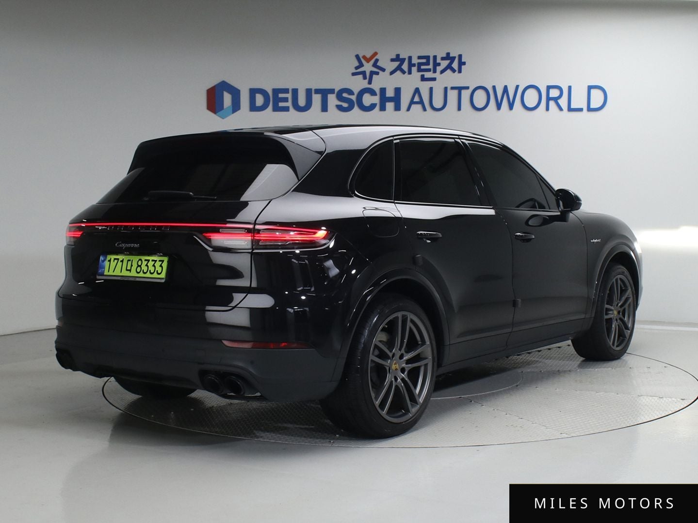 Porsche Cayenne 2021 — миниатюра 2