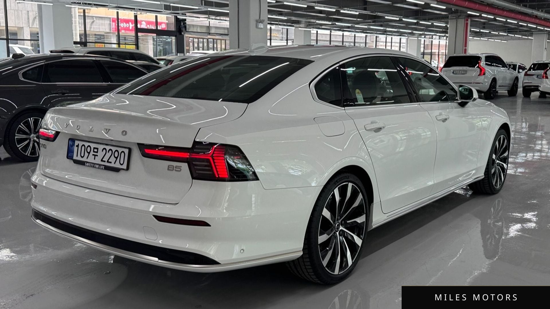 Volvo S90 2026 — миниатюра 2