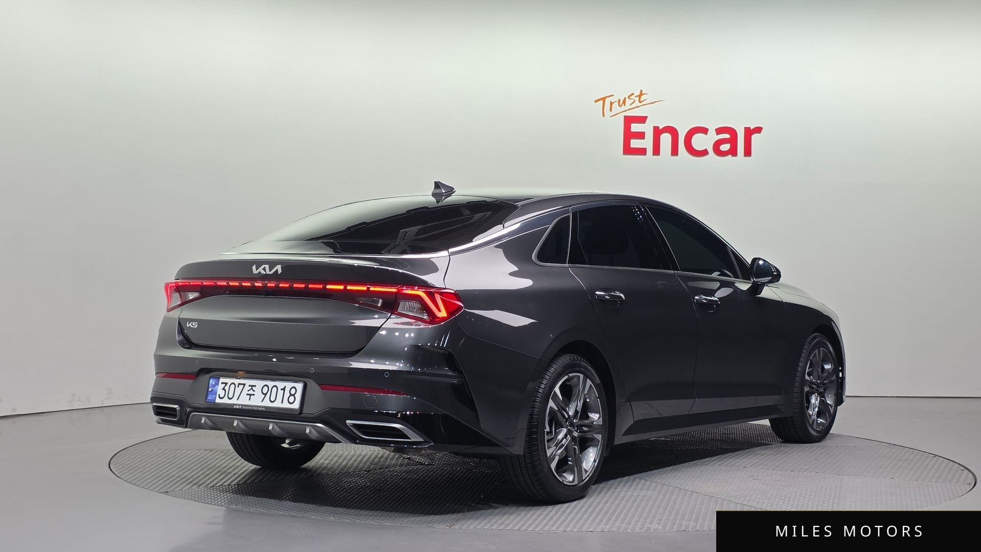 Kia K5 2023 — миниатюра 2