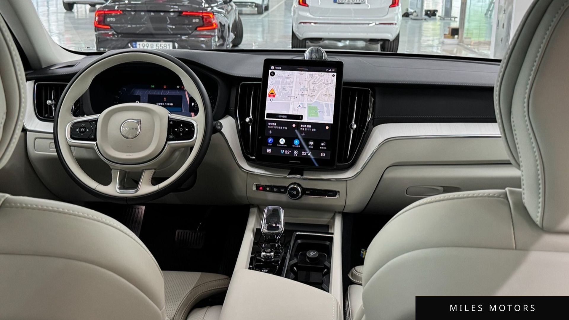 Volvo XC60 2026 — миниатюра 12