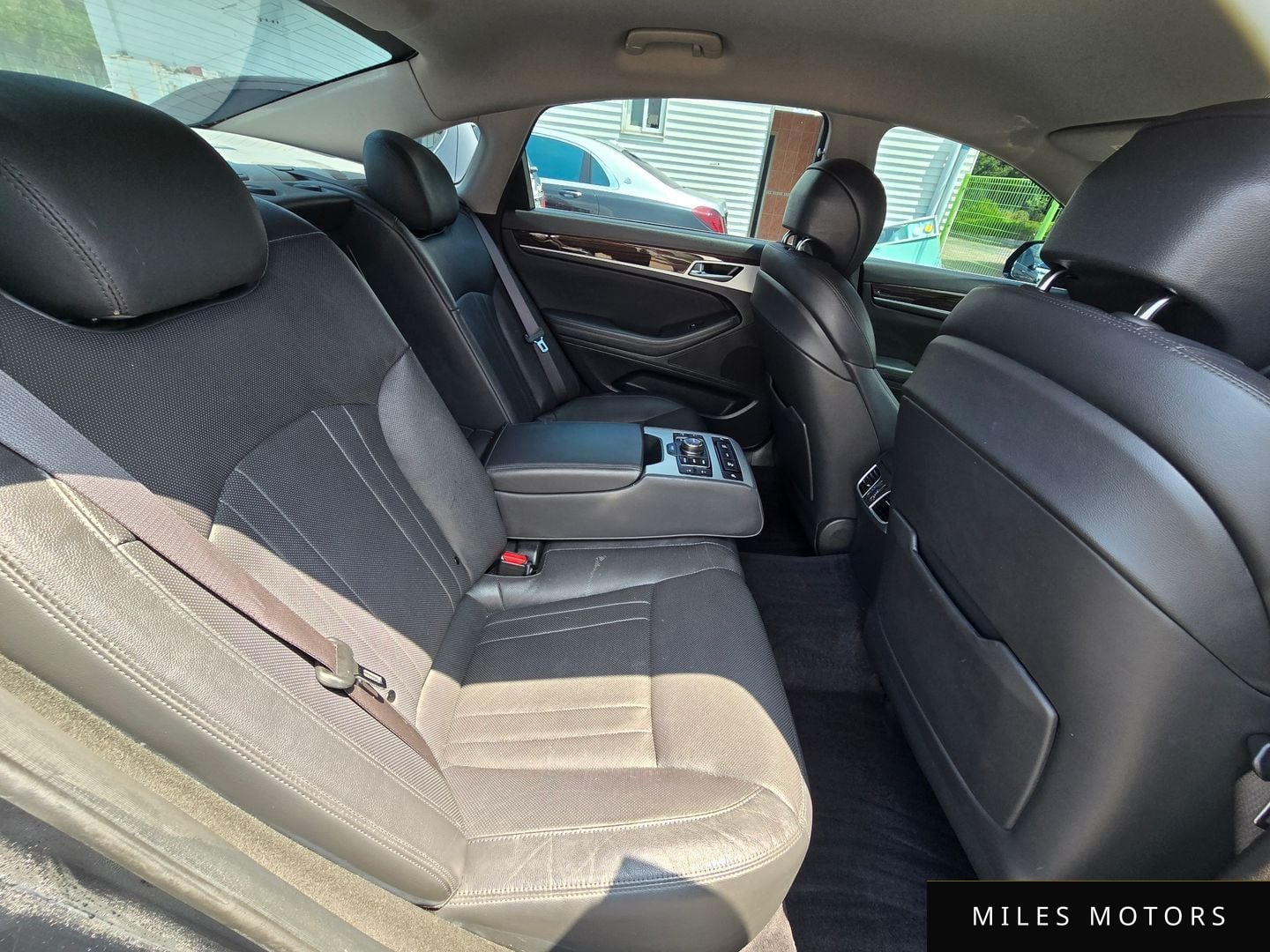 Genesis G80 2017 — миниатюра 12