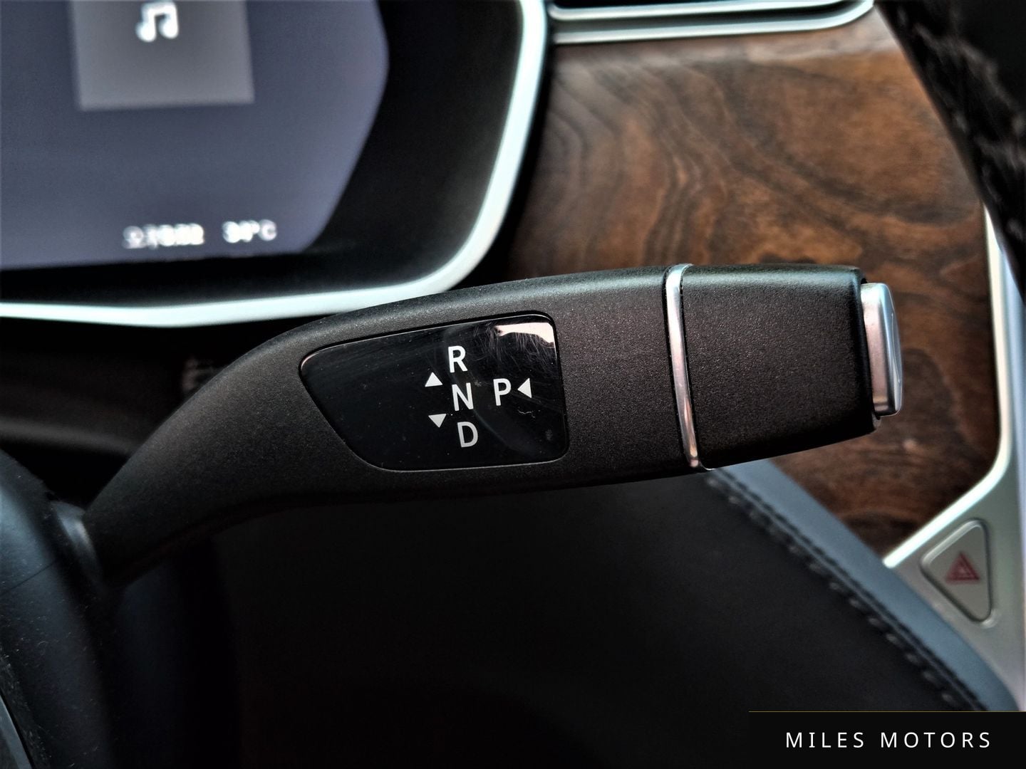 Tesla Model S 2017 — миниатюра 9