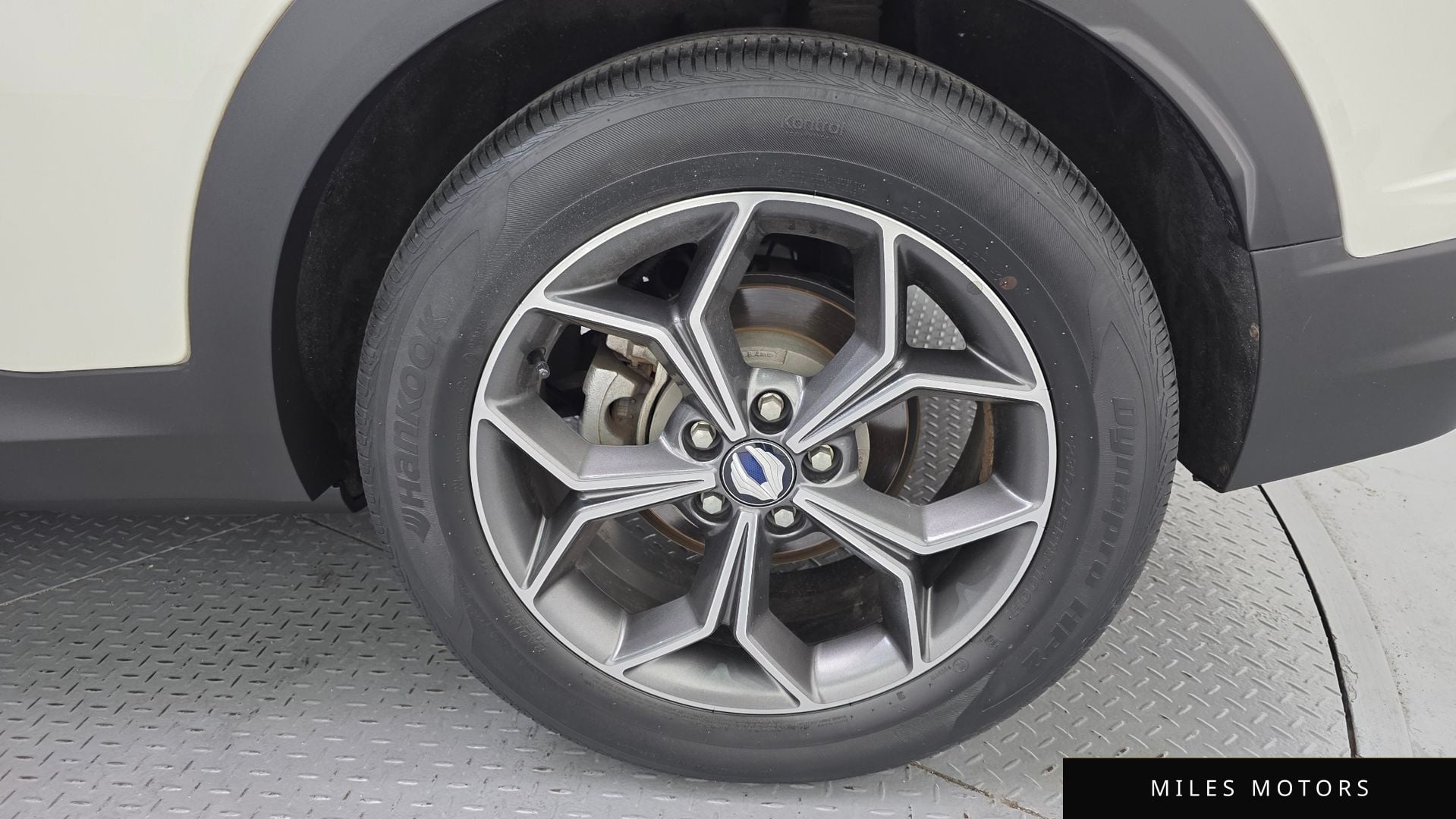 KG Mobility Beautiful Korando 2020 — миниатюра 5