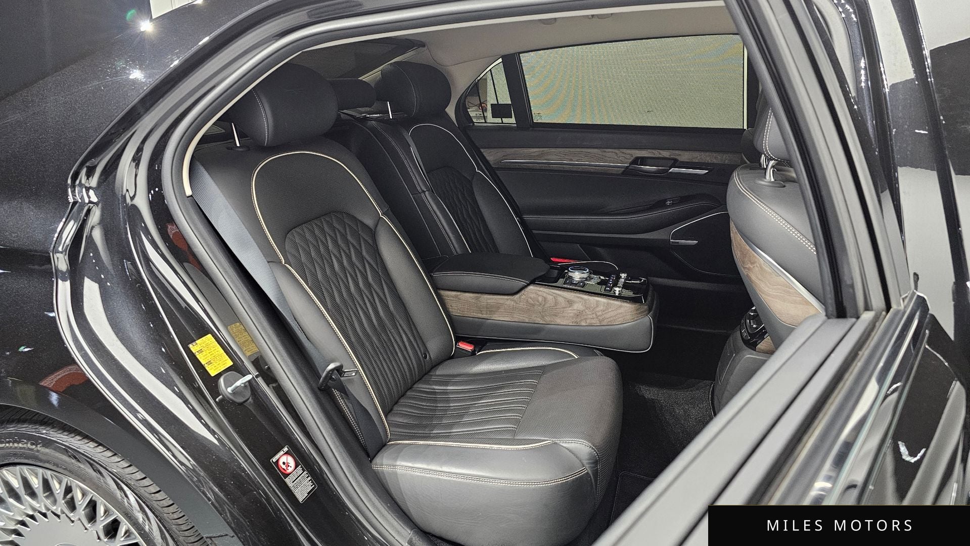Genesis G90 2019 — миниатюра 11