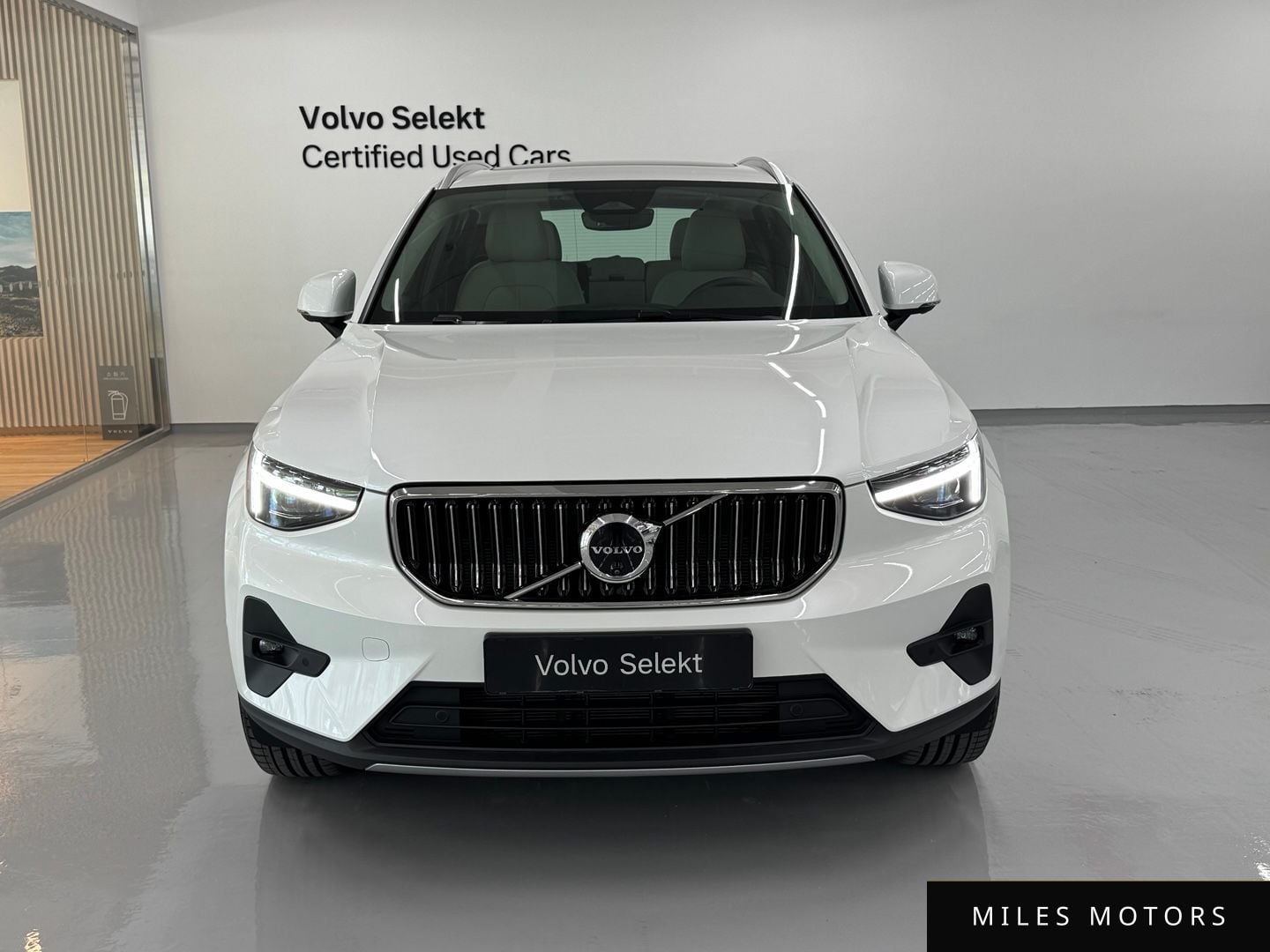 Volvo XC40 2025 — миниатюра 3