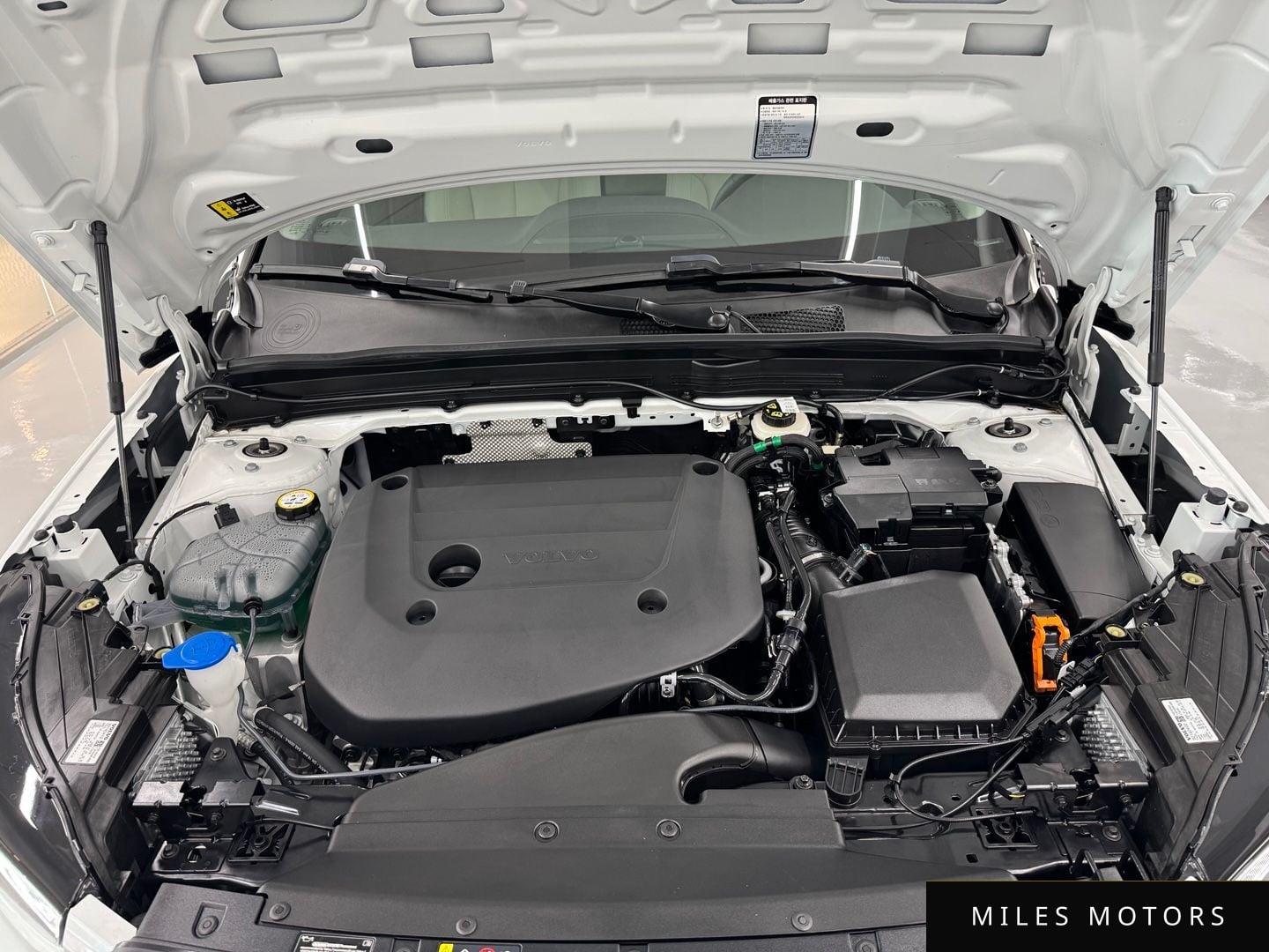 Volvo XC40 2025 — миниатюра 6