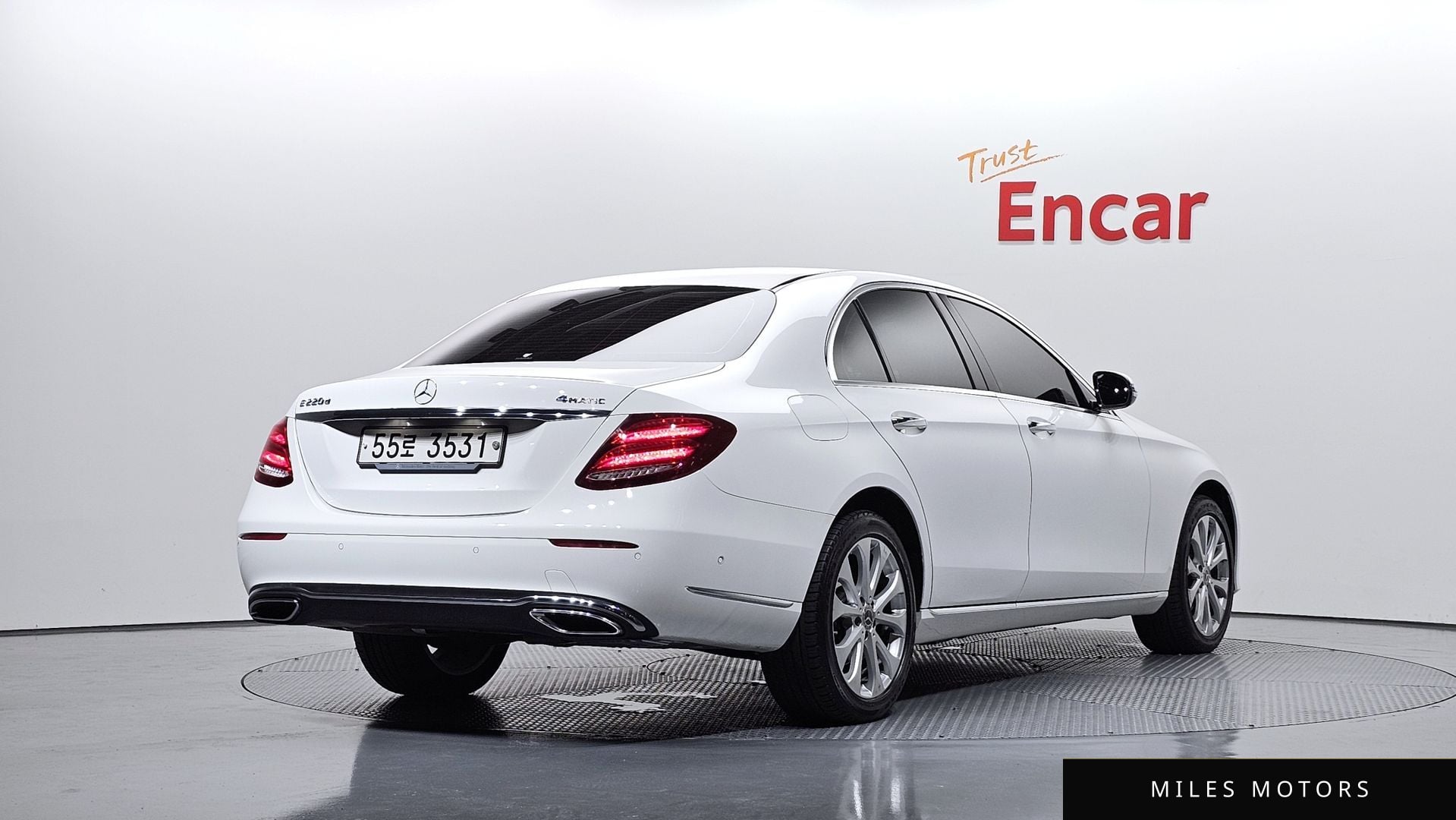Mercedes-Benz E-Class W213 2019 — миниатюра 2