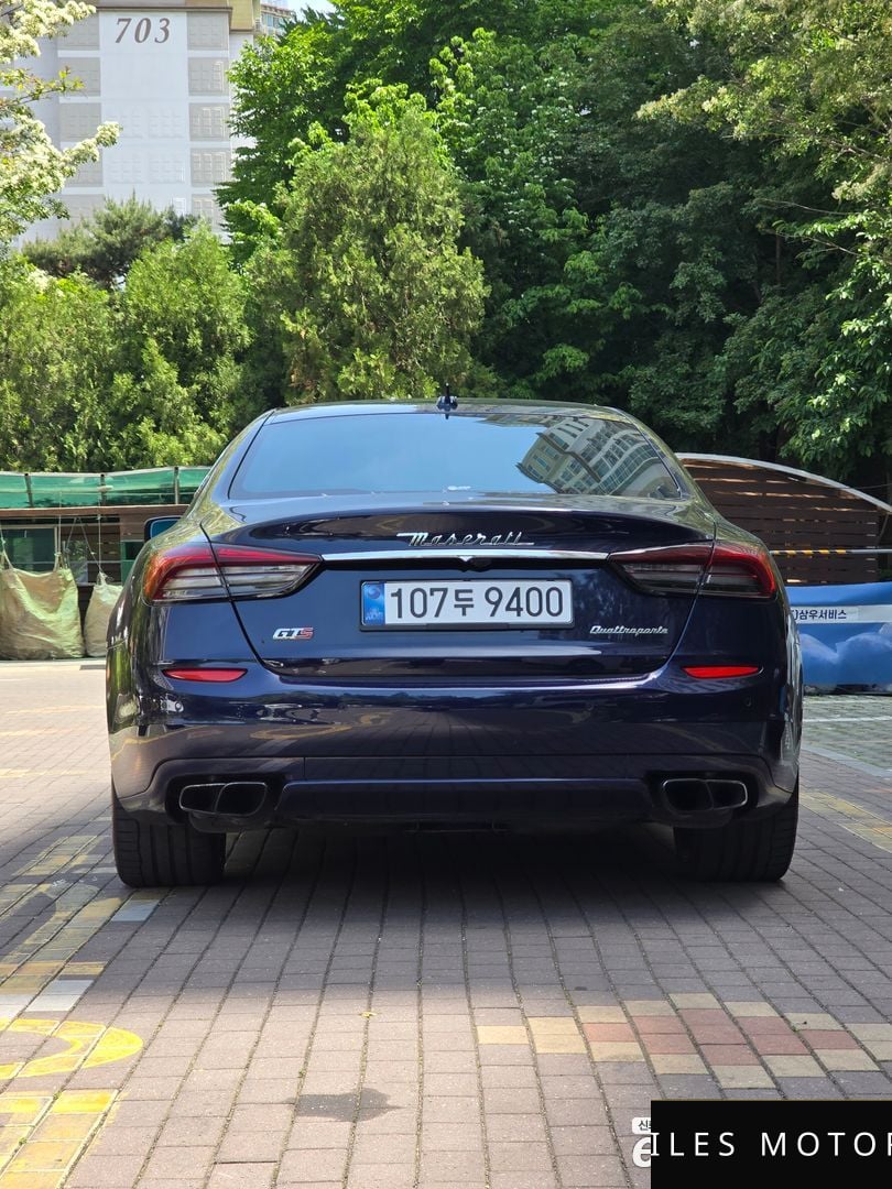Maserati Quattroporte 2015 — миниатюра 2