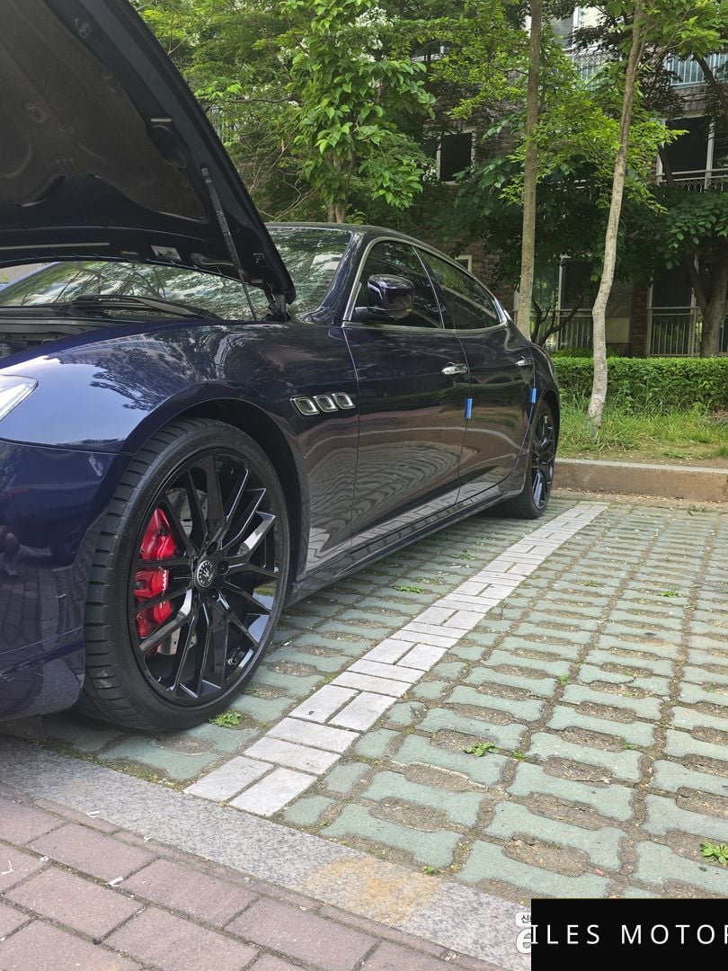 Maserati Quattroporte 2015 — миниатюра 8