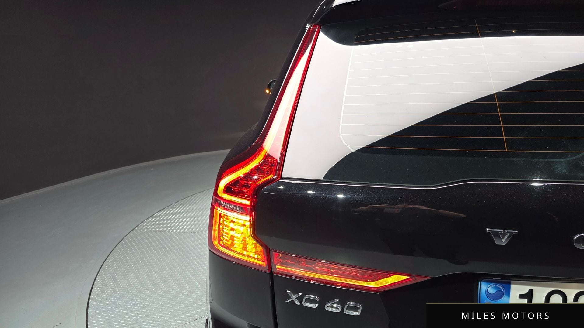 Volvo XC60 2022 — миниатюра 9