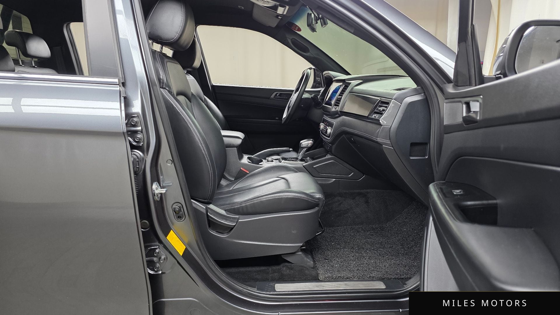 KG Mobility Rexton 2022 — миниатюра 11