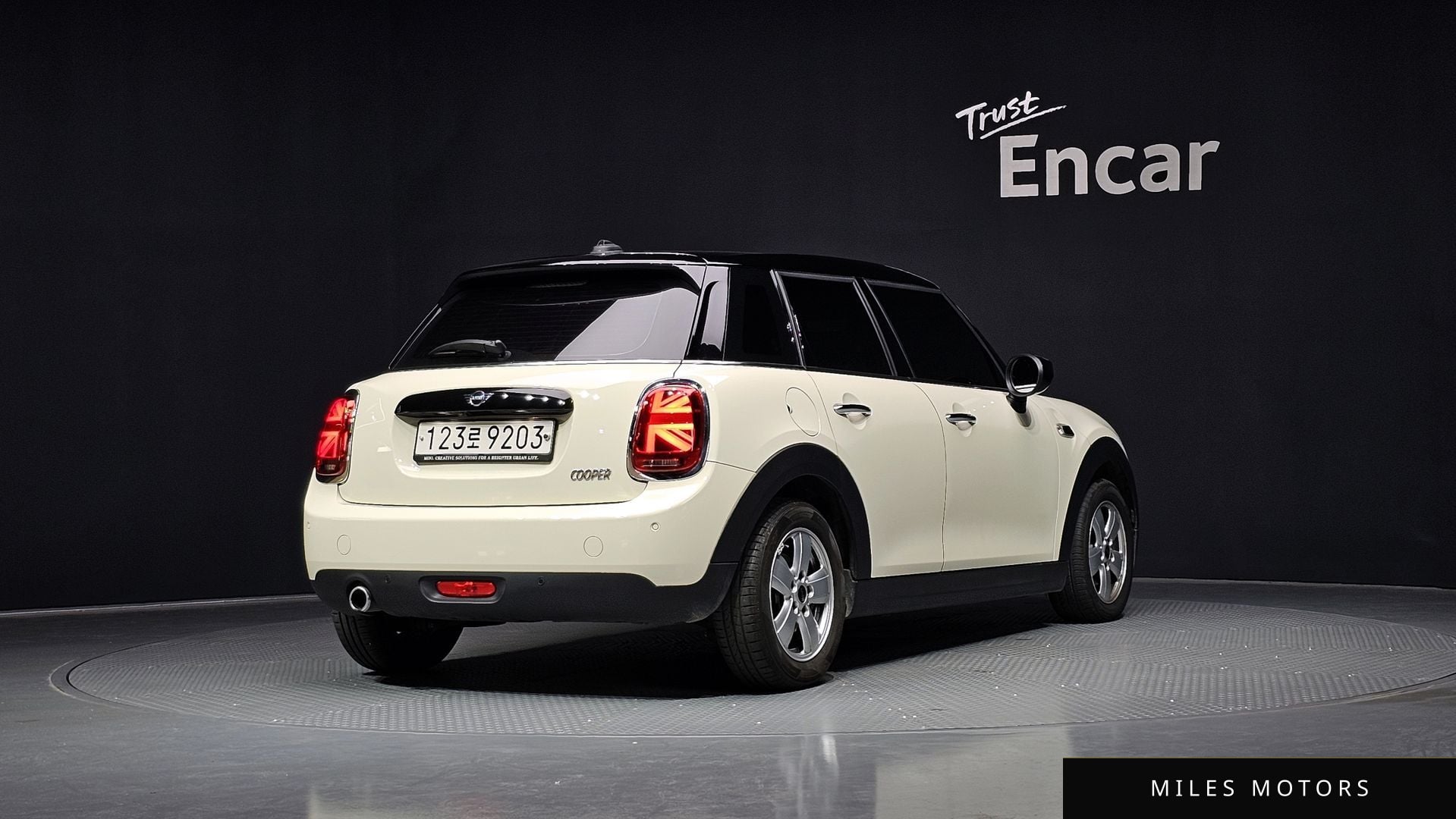 MINI Cooper 2020 — миниатюра 2