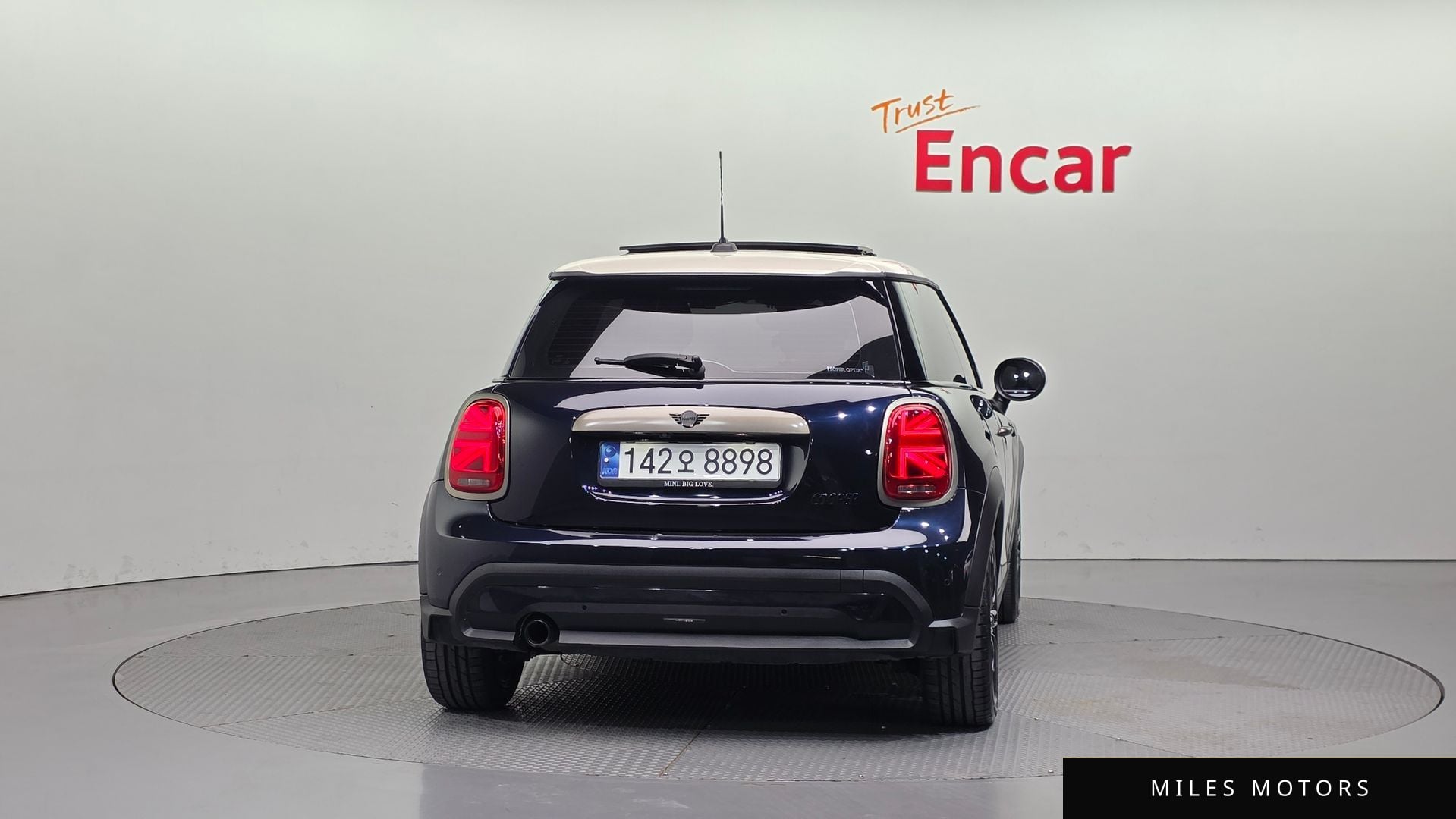 MINI Cooper 2023 — миниатюра 4