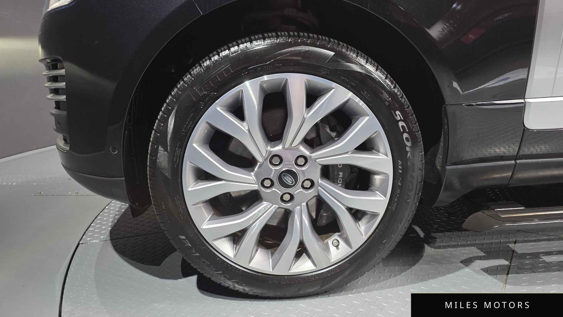 Land Rover Range Rover 2020 — миниатюра 5