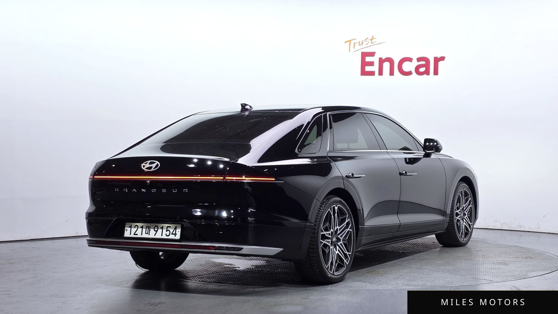 Hyundai Grandeur 2023 — миниатюра 2