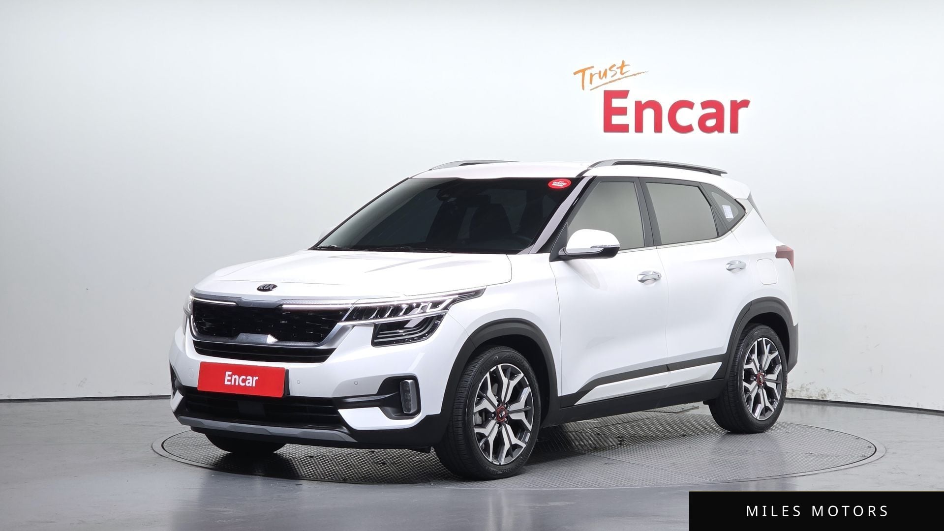 Kia Seltos 2021 — фото 1 из 12