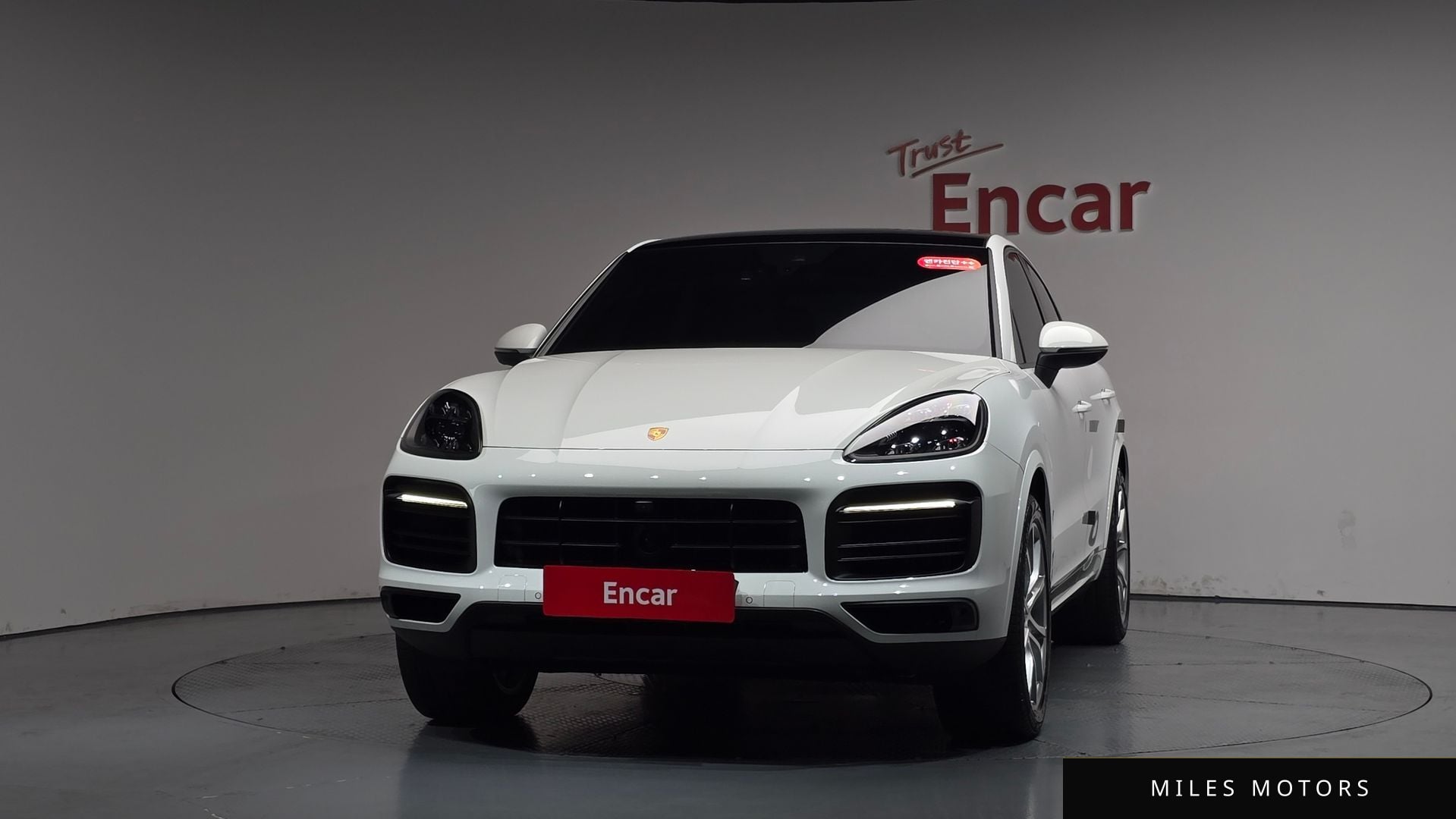 Porsche Cayenne 2020 — миниатюра 2
