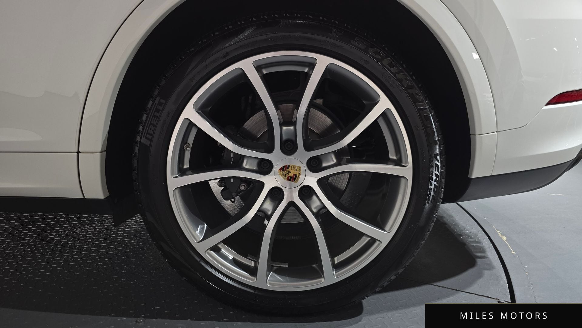 Porsche Cayenne 2020 — миниатюра 6