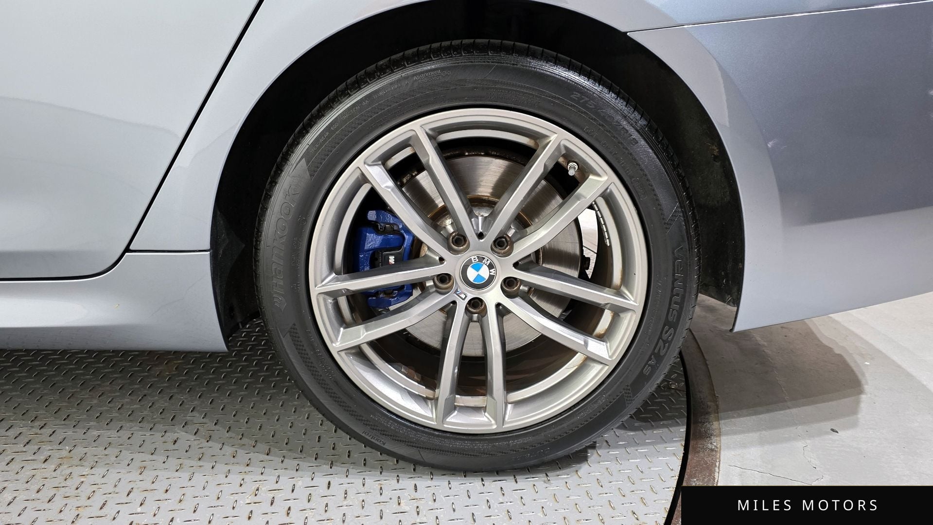 BMW 5 Series (G30) 2018 — миниатюра 7