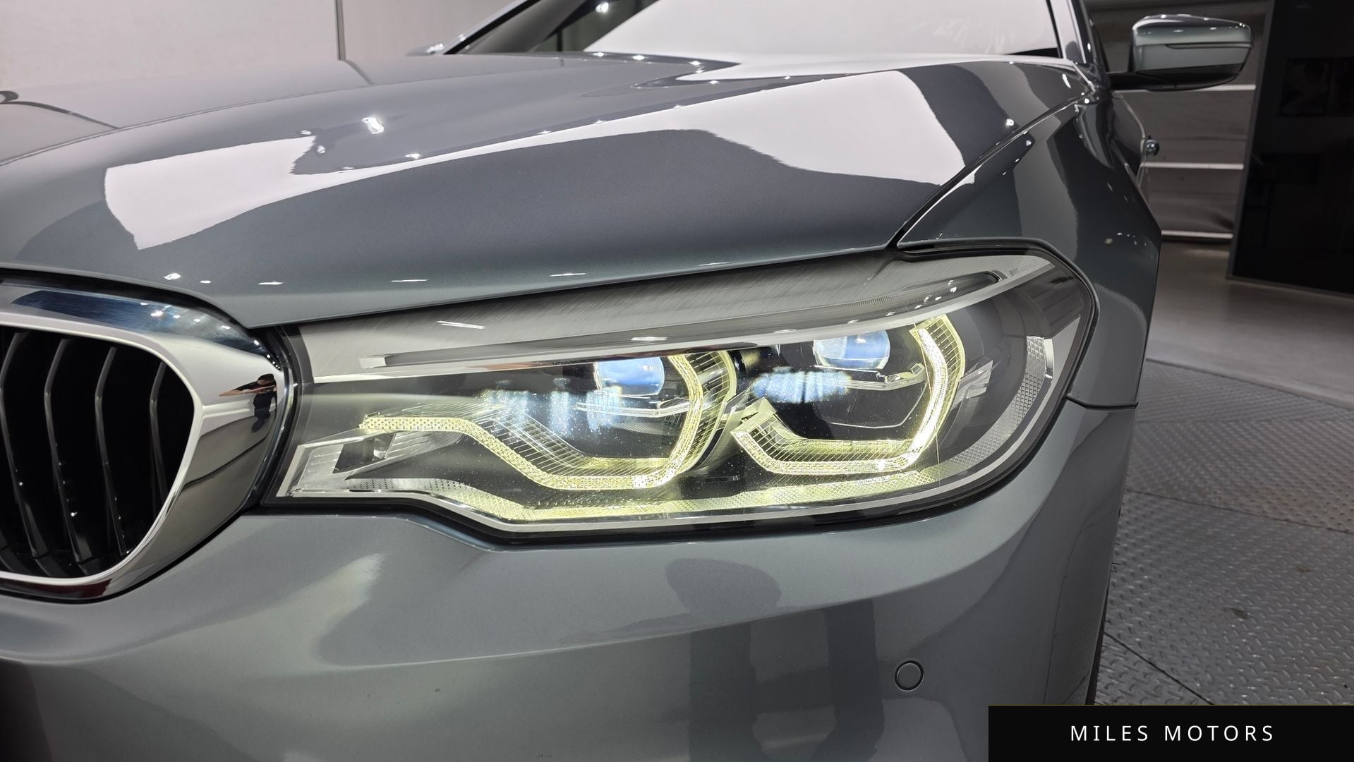 BMW 5 Series (G30) 2018 — миниатюра 8