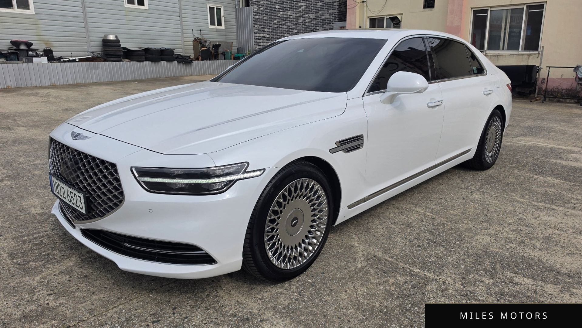 Genesis G90 2021 — миниатюра 3