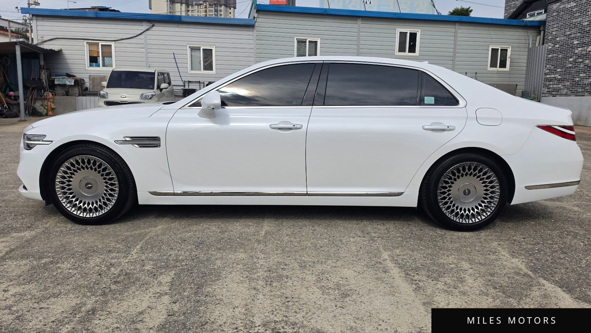 Genesis G90 2021 — миниатюра 6