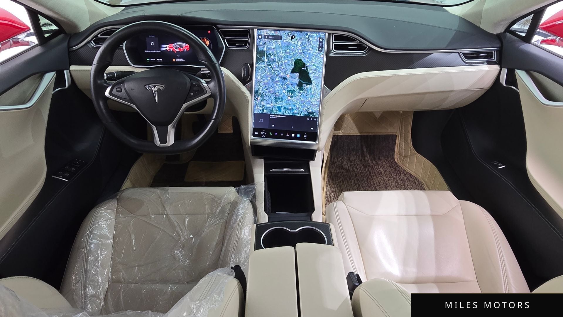 Tesla Model S 2017 — миниатюра 7