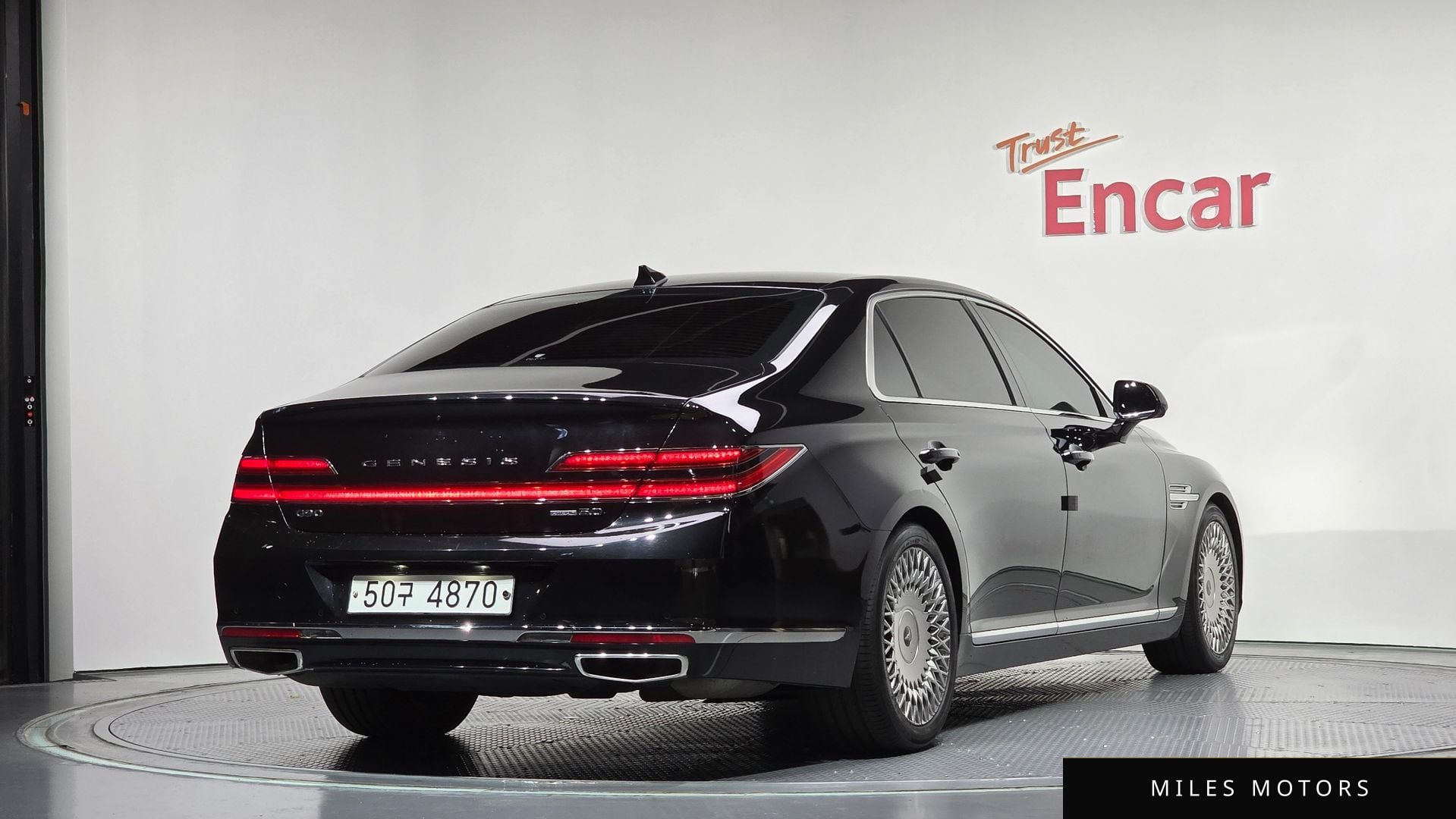 Genesis G90 2019 — миниатюра 2