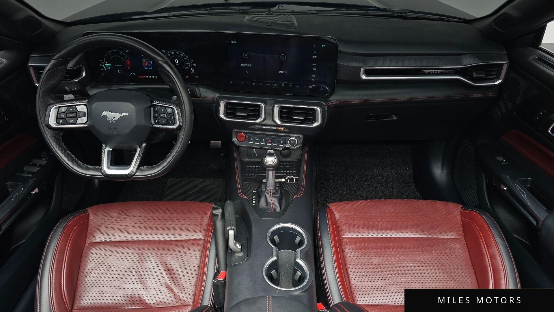 Ford Mustang 2024 — миниатюра 9