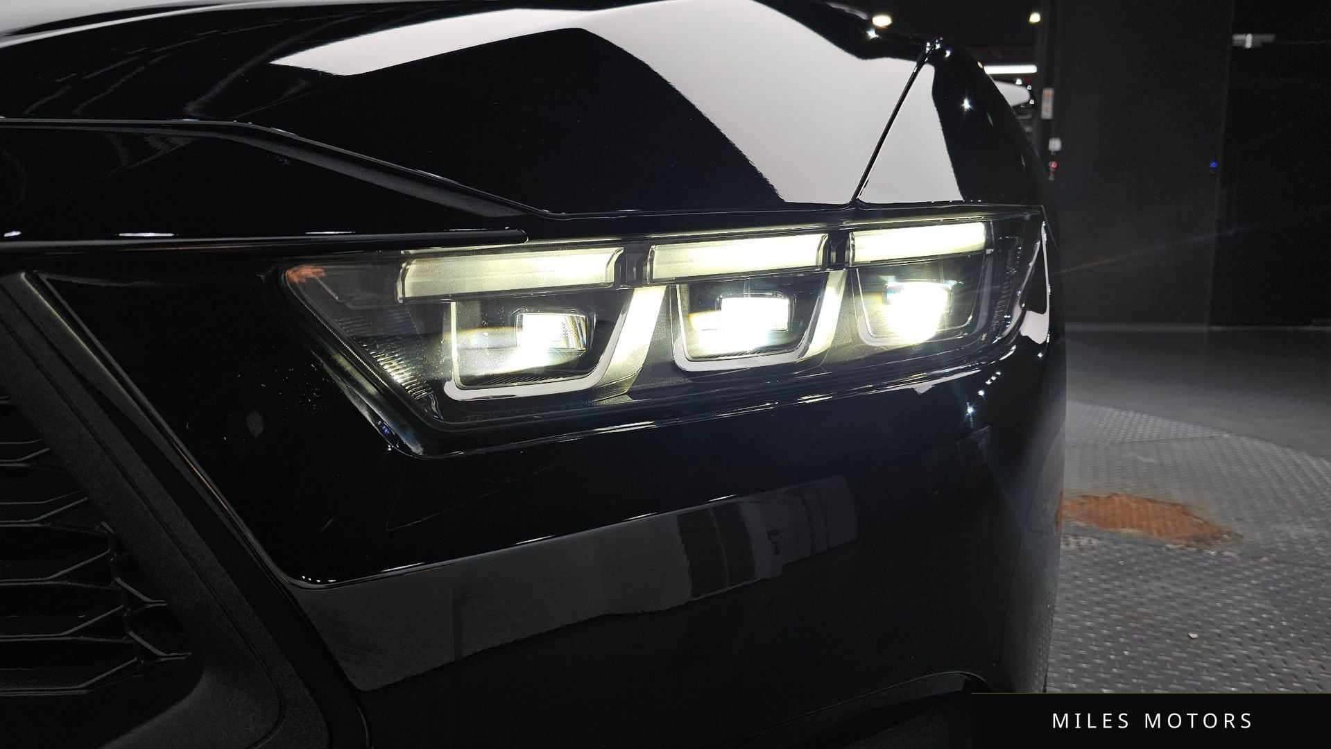 Ford Mustang 2024 — миниатюра 7