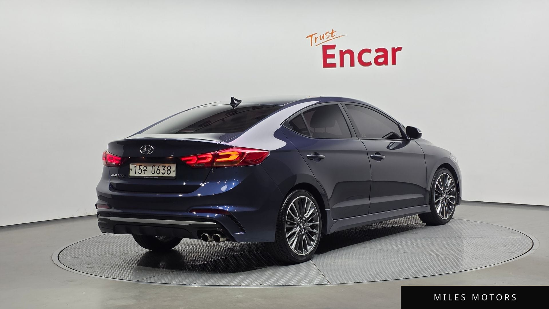 Hyundai AVANTE 2017 — миниатюра 2