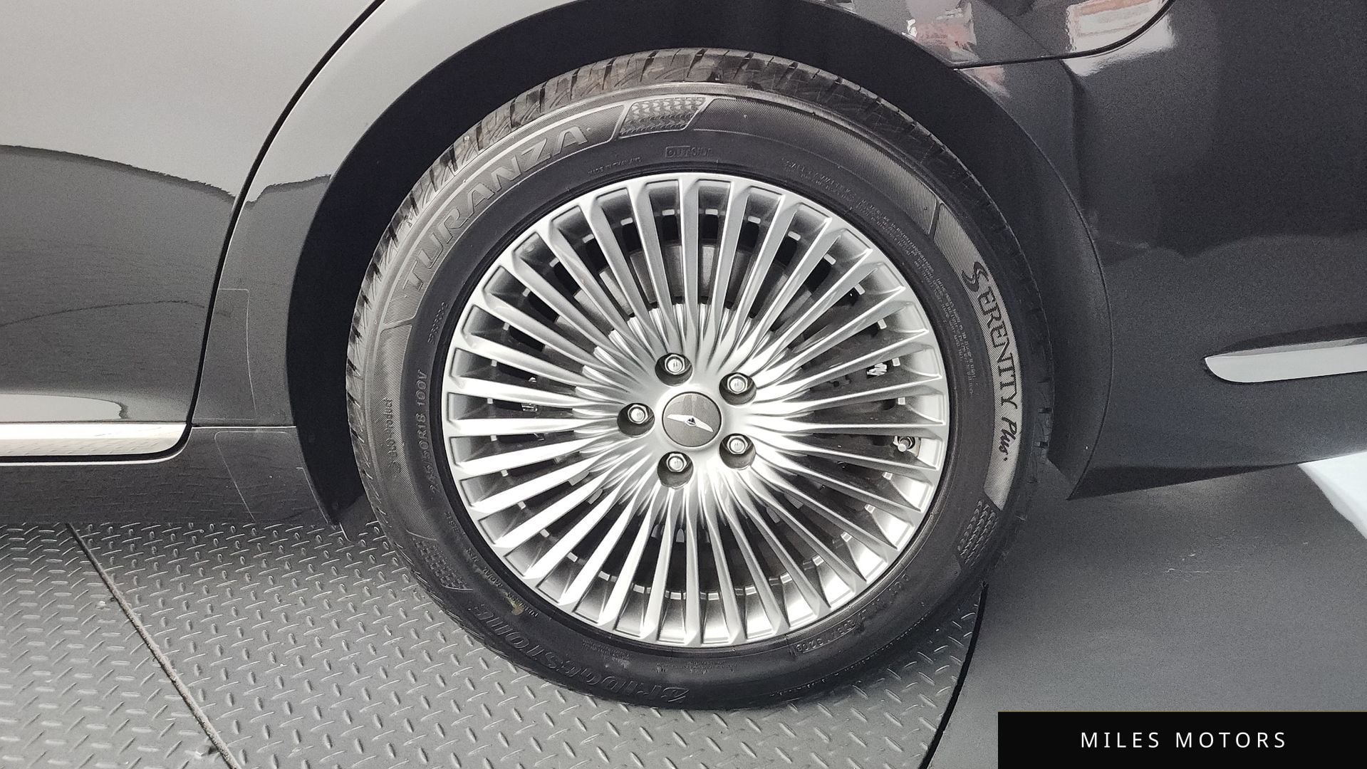 Genesis G90 2019 — миниатюра 7