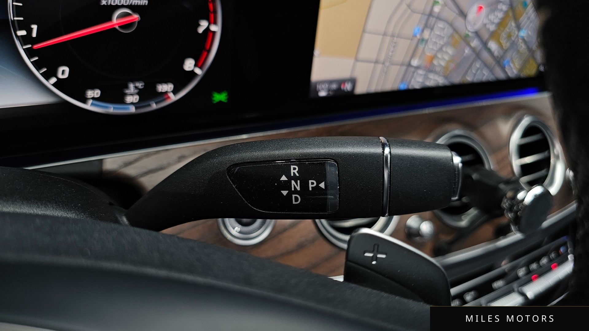 Mercedes-Benz E-Class W213 2017 — миниатюра 11