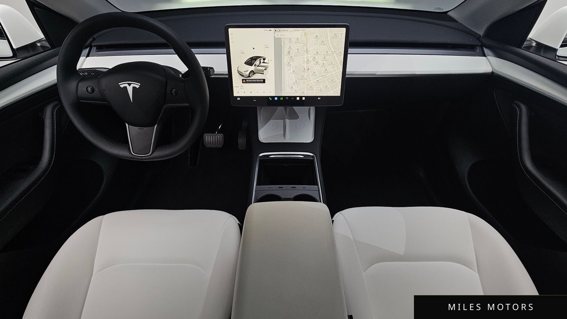 Tesla Model Y 2024 — миниатюра 9
